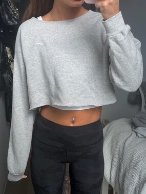 Nike Light Gray Cropped Long-Sleeve Sweatshirt